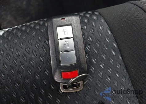 2018 Mitsubishi Outlander Le from USA, damaged, VIN JA4AD3A38JZ020054